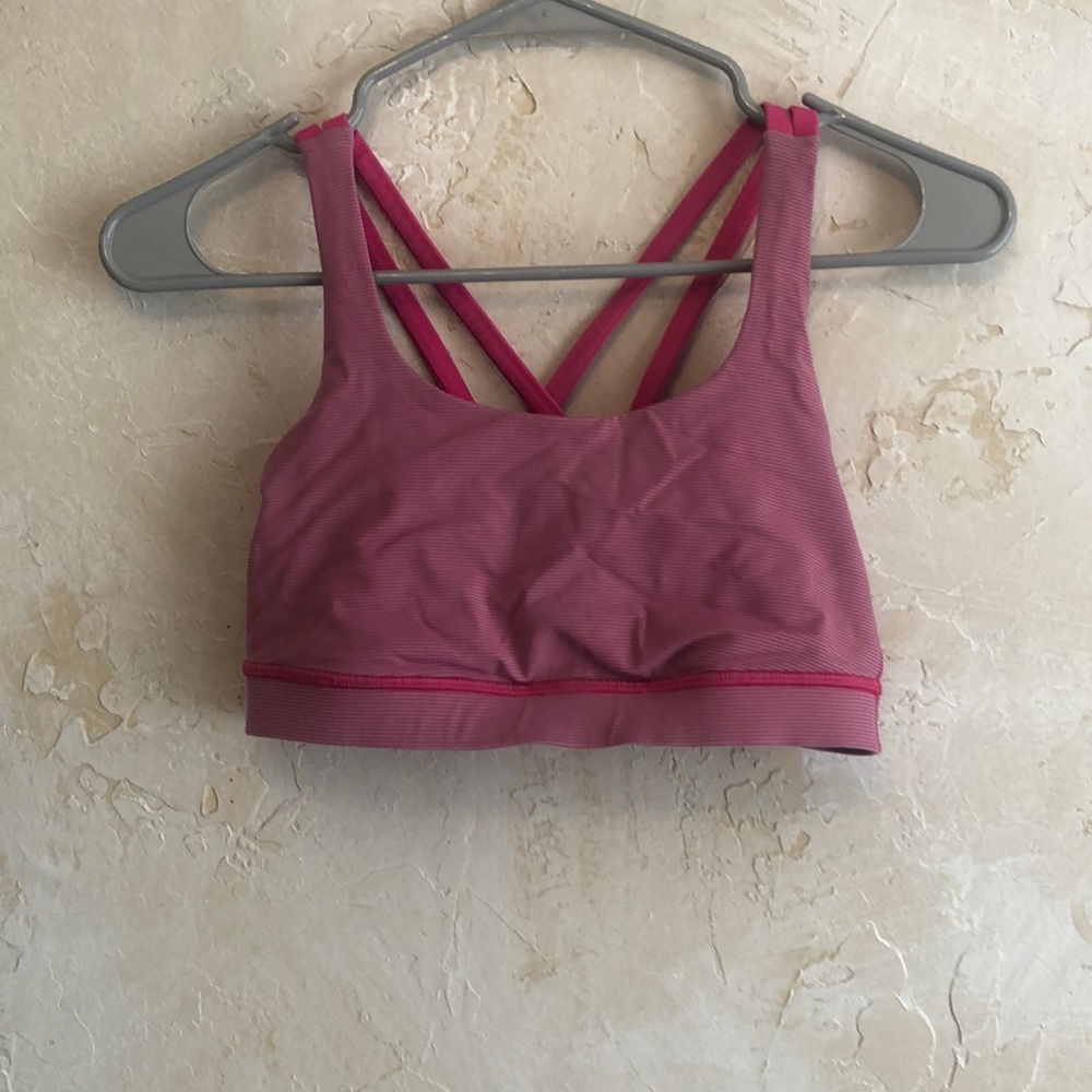 Lululemon free to be sports bra